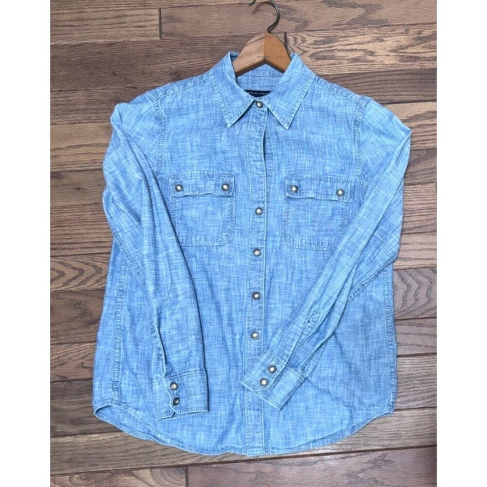Banana Republic Light Blue Denim-Look Long-Sleeve Button-Up Shirt Women's